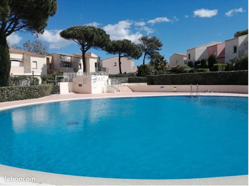Cap D'Agde Port Lano T2 Clim, Piscine, Tennis Et Parking Exteriör bild