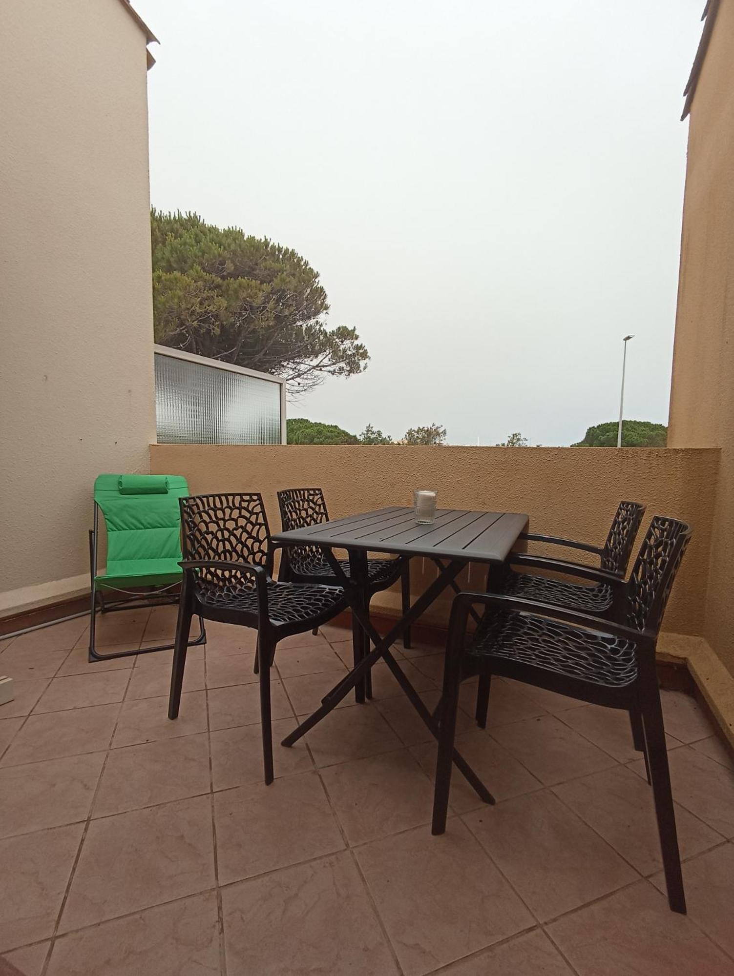 Cap D'Agde Port Lano T2 Clim, Piscine, Tennis Et Parking Exteriör bild